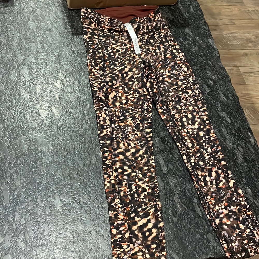 Lululemon 7/8 length leggings, size 2!